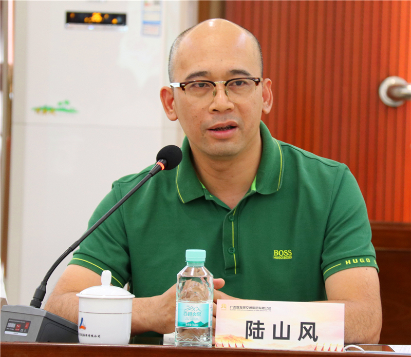 圖11:副總經理陸山風與團員青年共勉.jpg